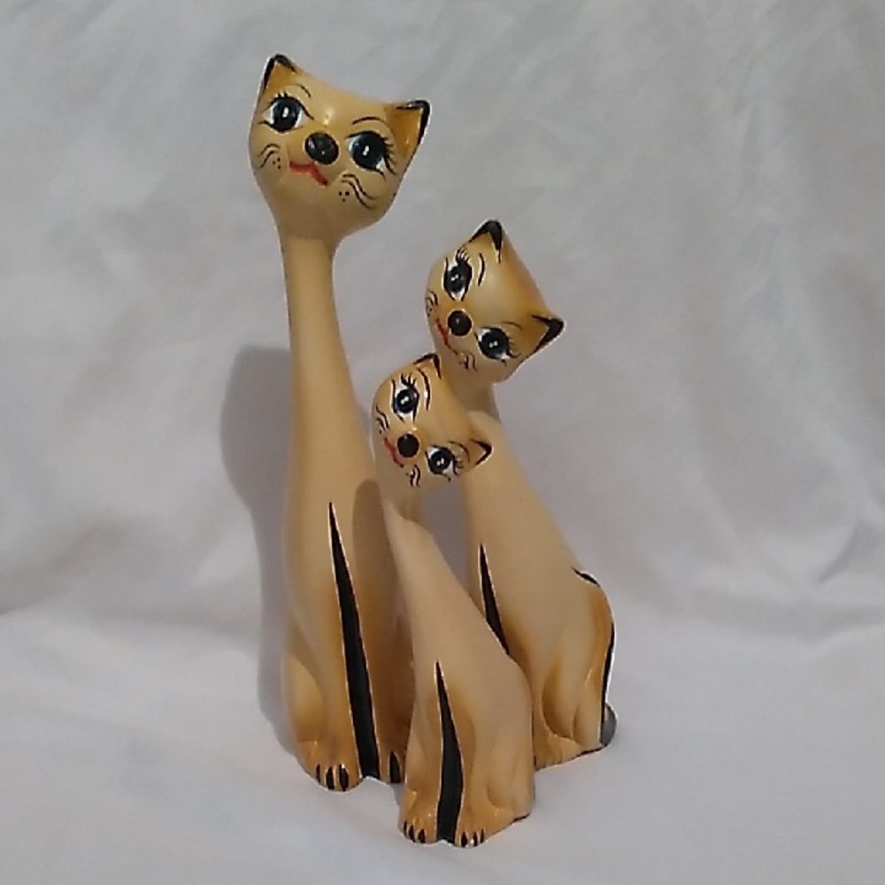 Elegant Mexican Ceramic Tan Cat Figurine Set Of 3 (B4)